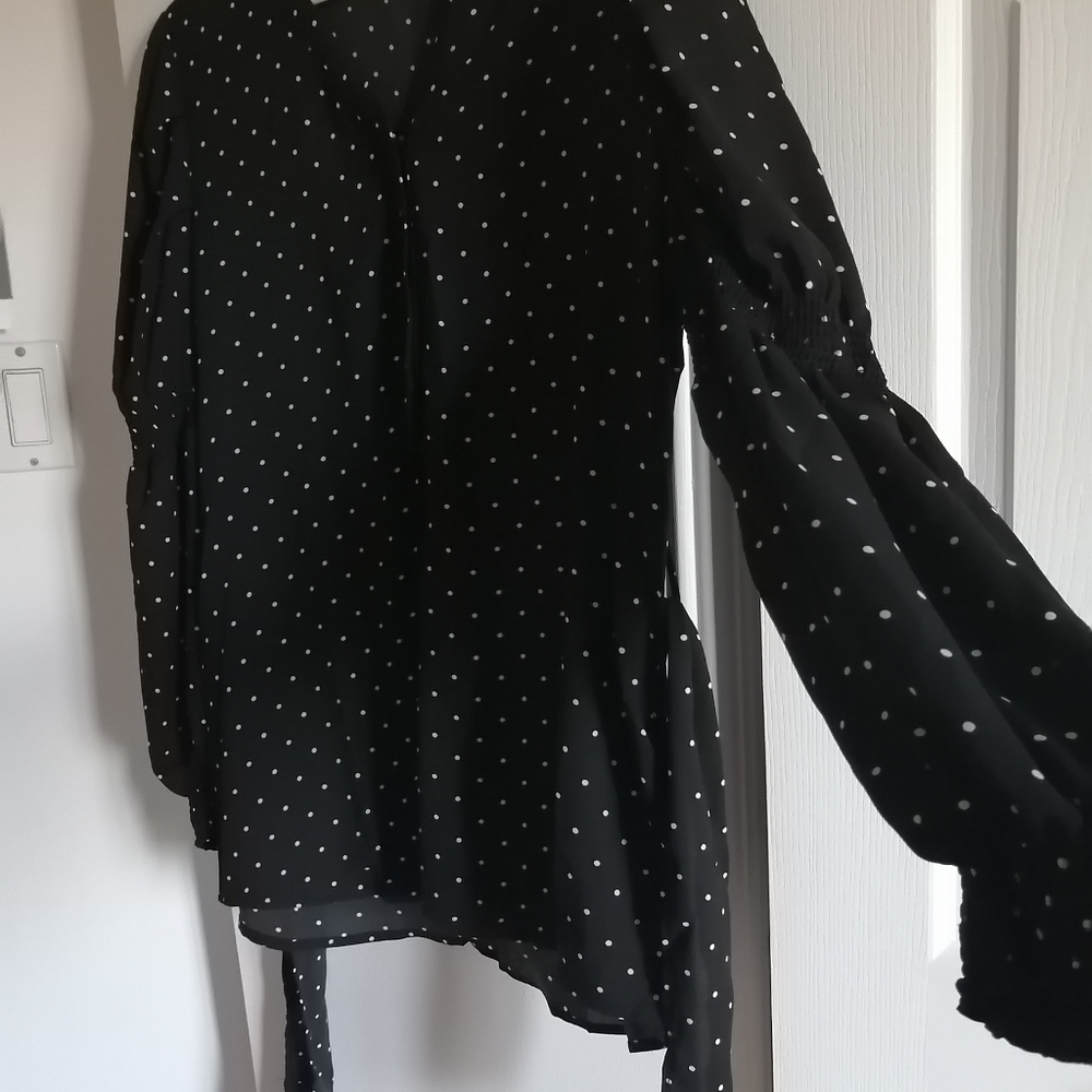 Blouse - Picture 2 of 4